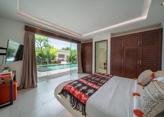 Bima - 3 Bedroom In Villa Seminyak